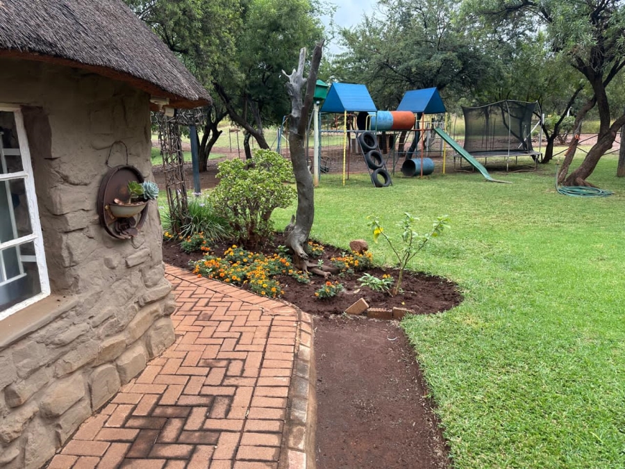 Commercial Property for Sale in Swartruggens North West